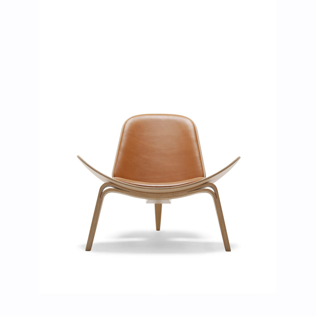 CH07 Shell Lounge Chair, Oil Oak/leather group A