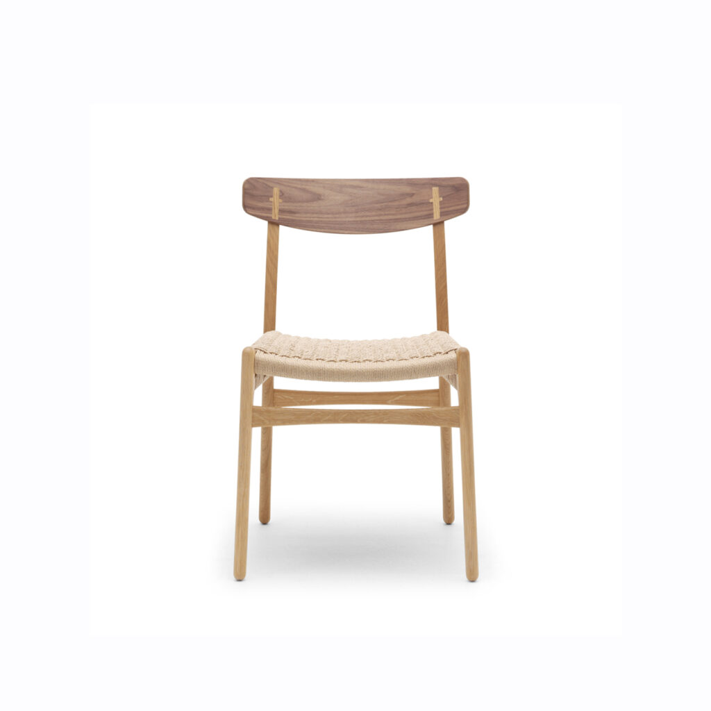 CH23 Chair, Oil Oak/walnut, Natural paper cord