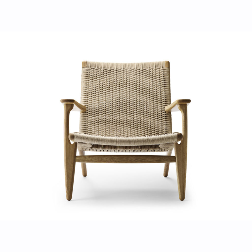 CH25 Lounge Chair, Oil Oak, Natural paper cord