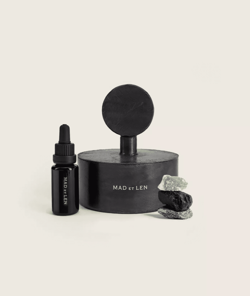 SMALL TOTEM FINE STONES DARK GREEN SPIRITUELLE + REFILL